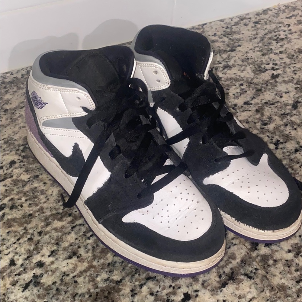 Nike Women's Sneakers - Black, White, and Purple